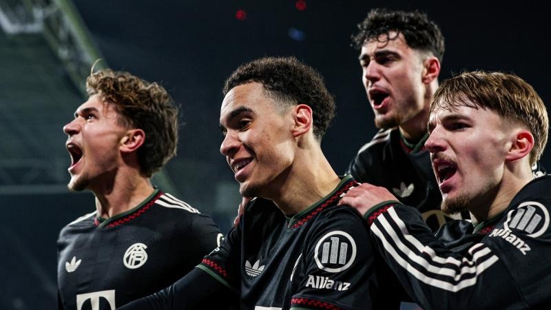 LCK冠军中单重铸王朝！T1喜提三连胜，Keria怂恿Oner抢AD五杀